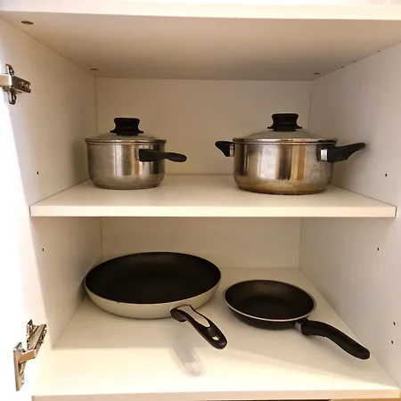 Meribu F85-87 Fuer Monteure Und Arbeiter Appartement
