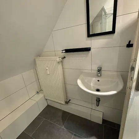 Apartament Meribu F85-87 Fuer Monteure Und Arbeiter